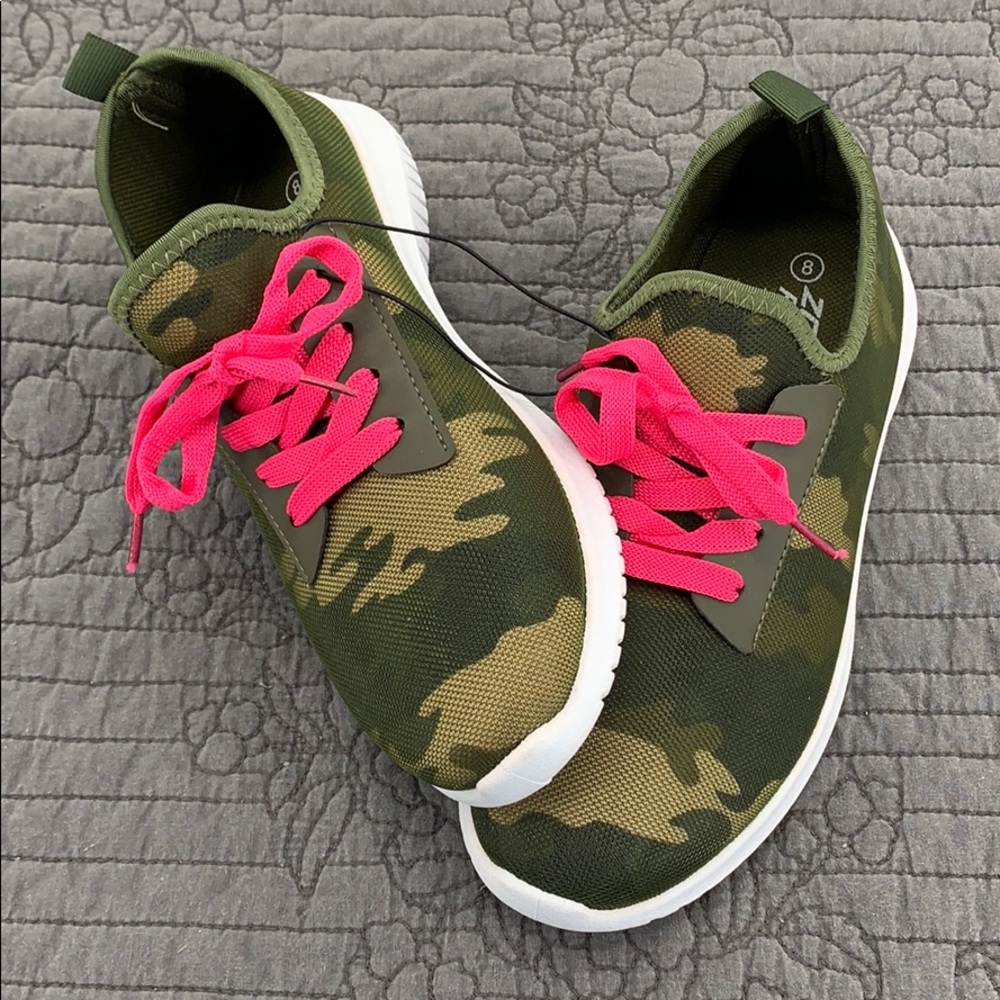 Zone Pro Camo Shoes - Picture 6 of 6